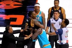 抱摔！Haynes：鉴于两人都是新秀 BIG3不会对霍华德&师弟追加禁赛